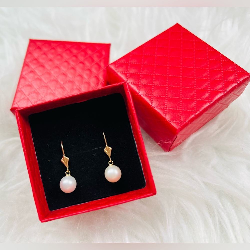Elegant 14K Akoya Pearl Lever-back Drop Earrings Size 7-8mm